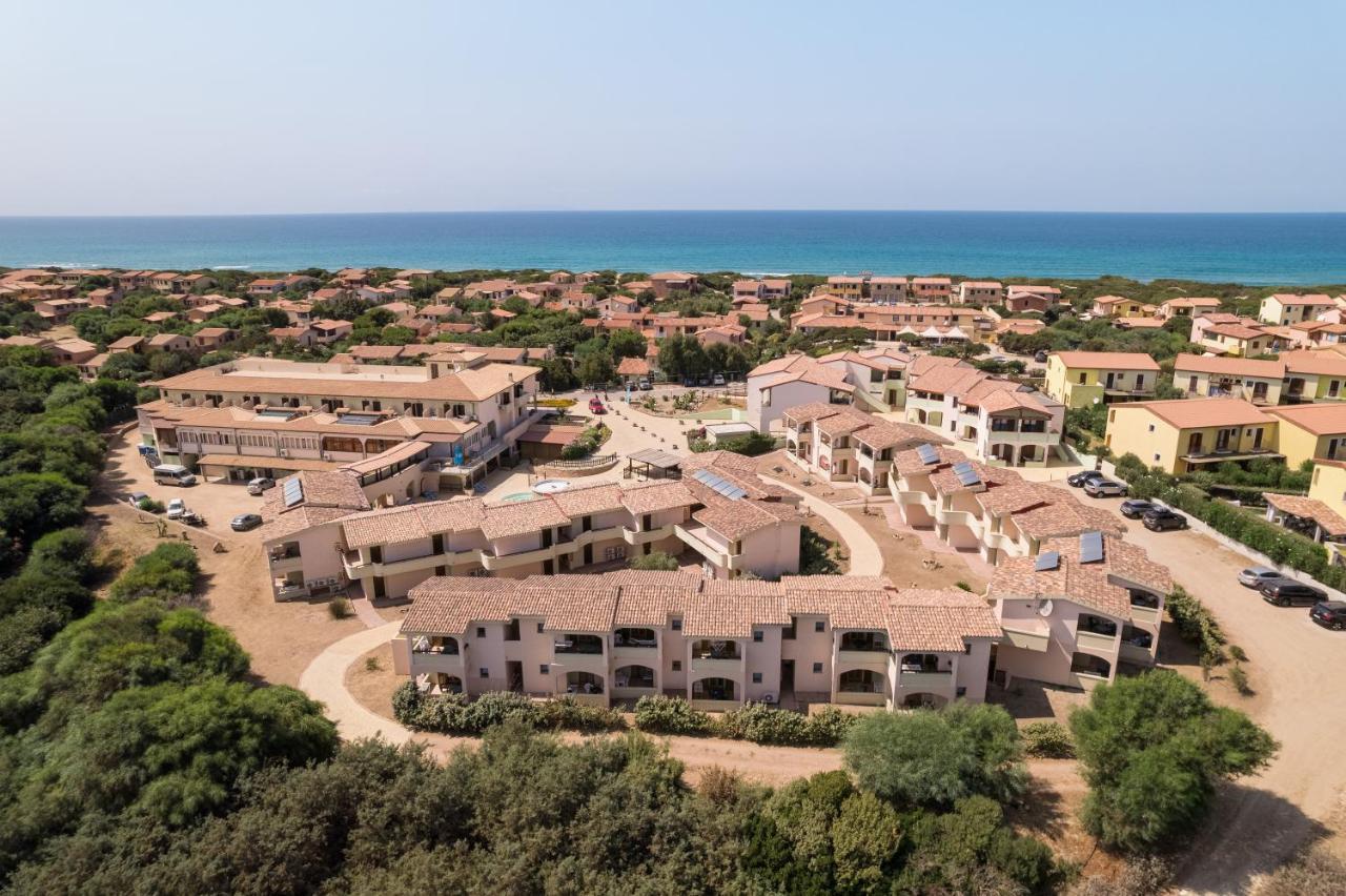 Mimose Beach Village Badesi Luaran gambar