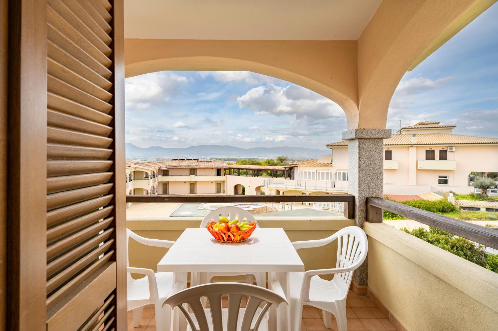 Mimose Beach Village Badesi Luaran gambar