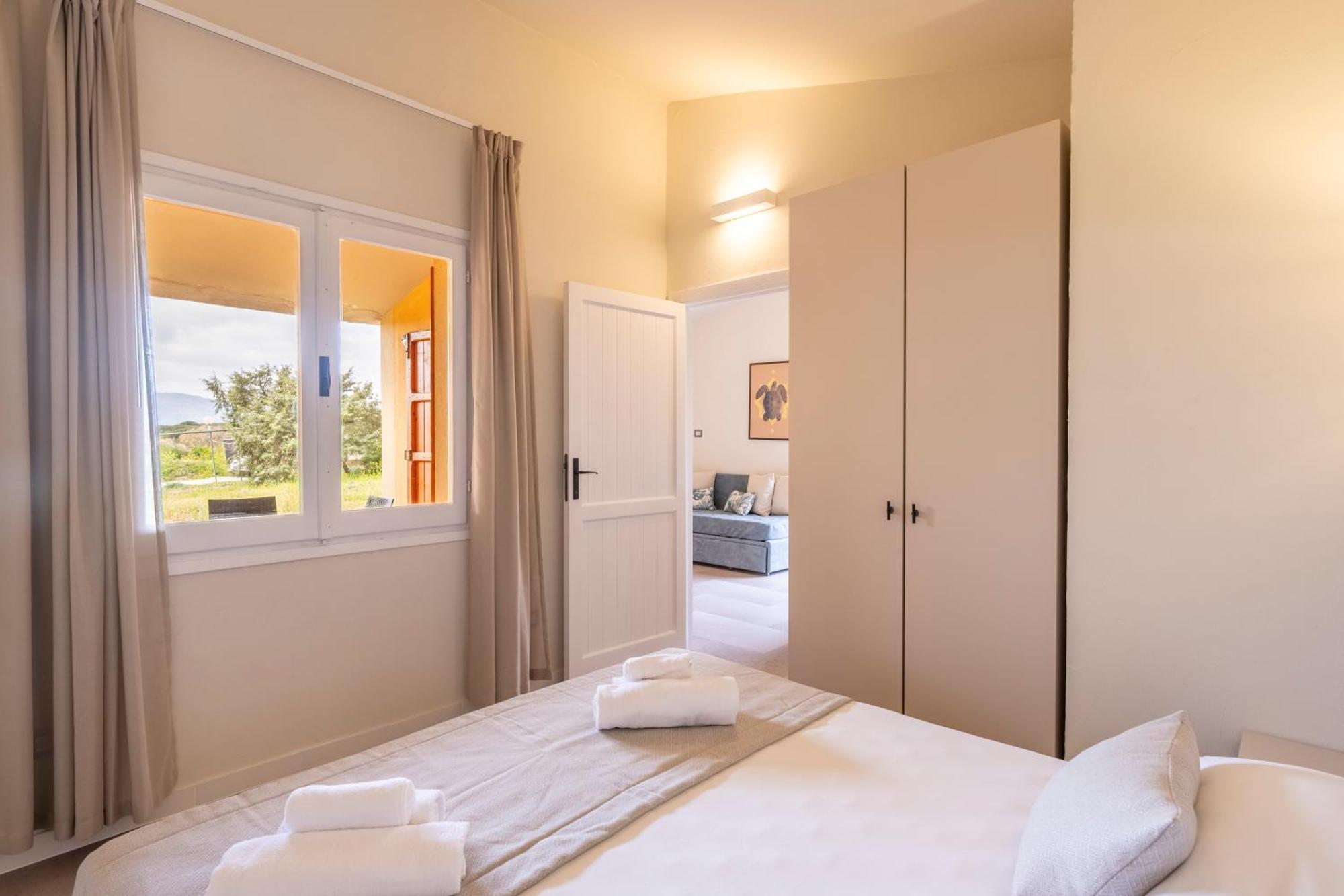 Mimose Beach Village Badesi Luaran gambar